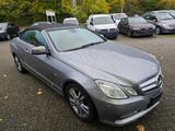 Mercedes-Benz E 250 E Cabrio E 250 CGI BlueEfficiency - Mercedes-Benz E-Klasse aus 2011: Cabrio