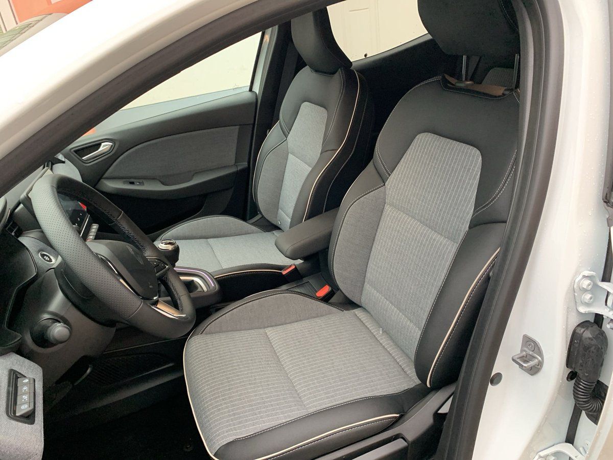 Renault Clio - Bild 9