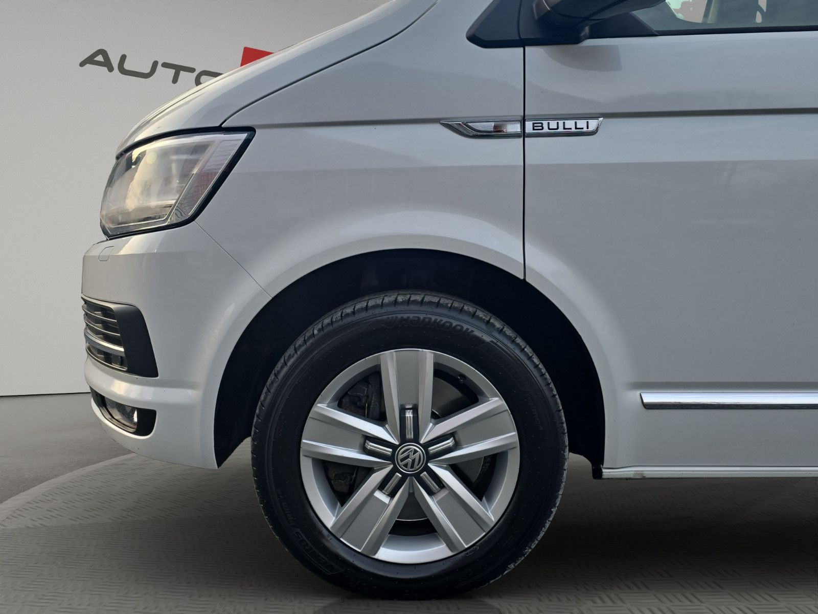 Fahrzeugabbildung Volkswagen T6 Multivan Generation Six+DSG+7 Sitze+AHK+LED