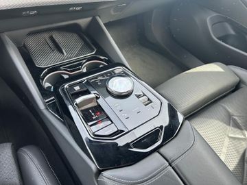 BMW 520 - 12