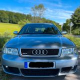 Audi RS4 2.7 quattro - Classic-Data Gutachten 2+ - Audi RS4 aus 2001: Kombi