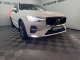 Volvo XC60 Momentum Pro AWD Xenium Paket 1.Hand  H&K - gebrauchte Volvo XC60 aus dem Jahr 2022