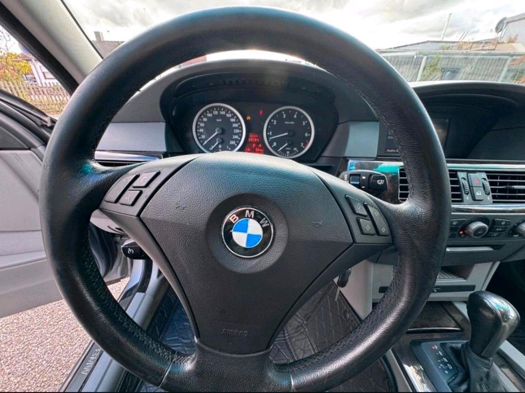 BMW 525 2004 — photo 9