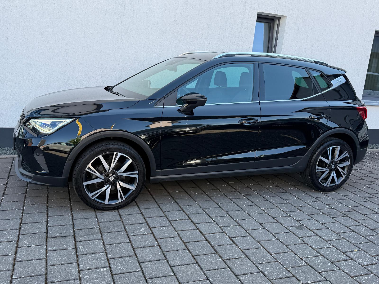 Seat Arona 1.5 TSI DSG FR  Navi,Kam.,LED,ACC,inkl. WR