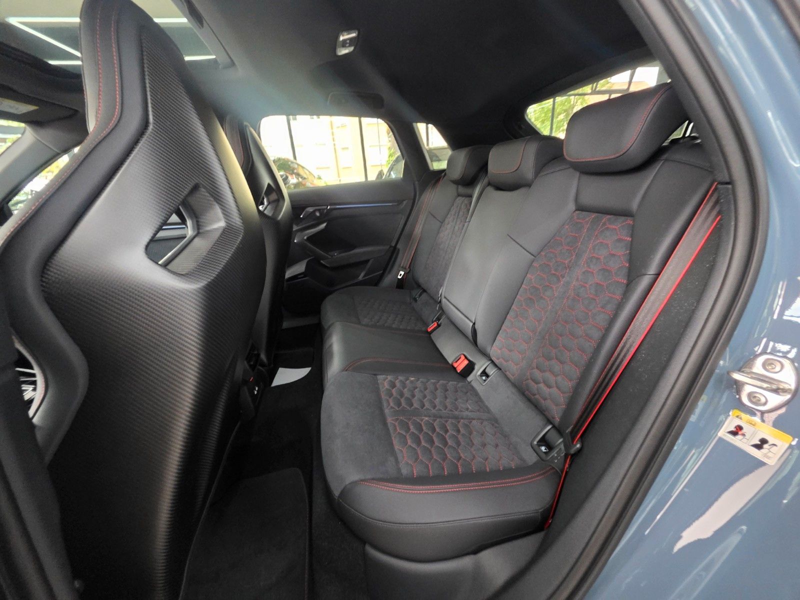 Audi RS3 Sportback 2.5 294 kW TFSI quattro*Pano foto 23