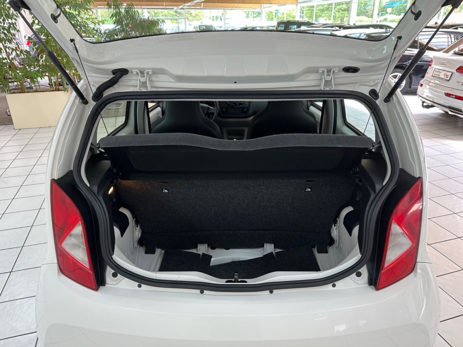 Fahrzeugabbildung SEAT Mii Style *Automatik, Klima*Radio