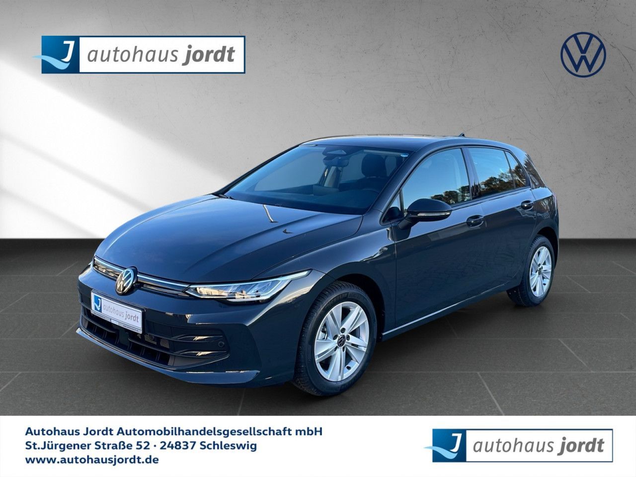 Volkswagen Golf VIII 1.5 TSI OPF Life 6-Gang ACC APP GJR foto 1