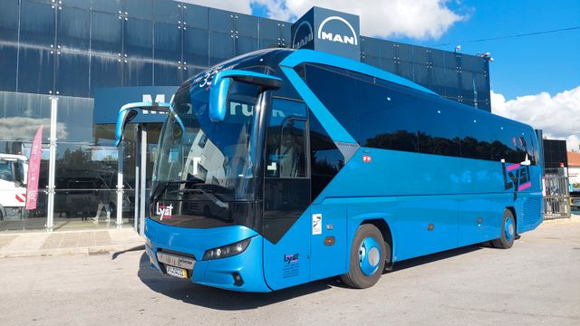 Neoplan Tourliner P21