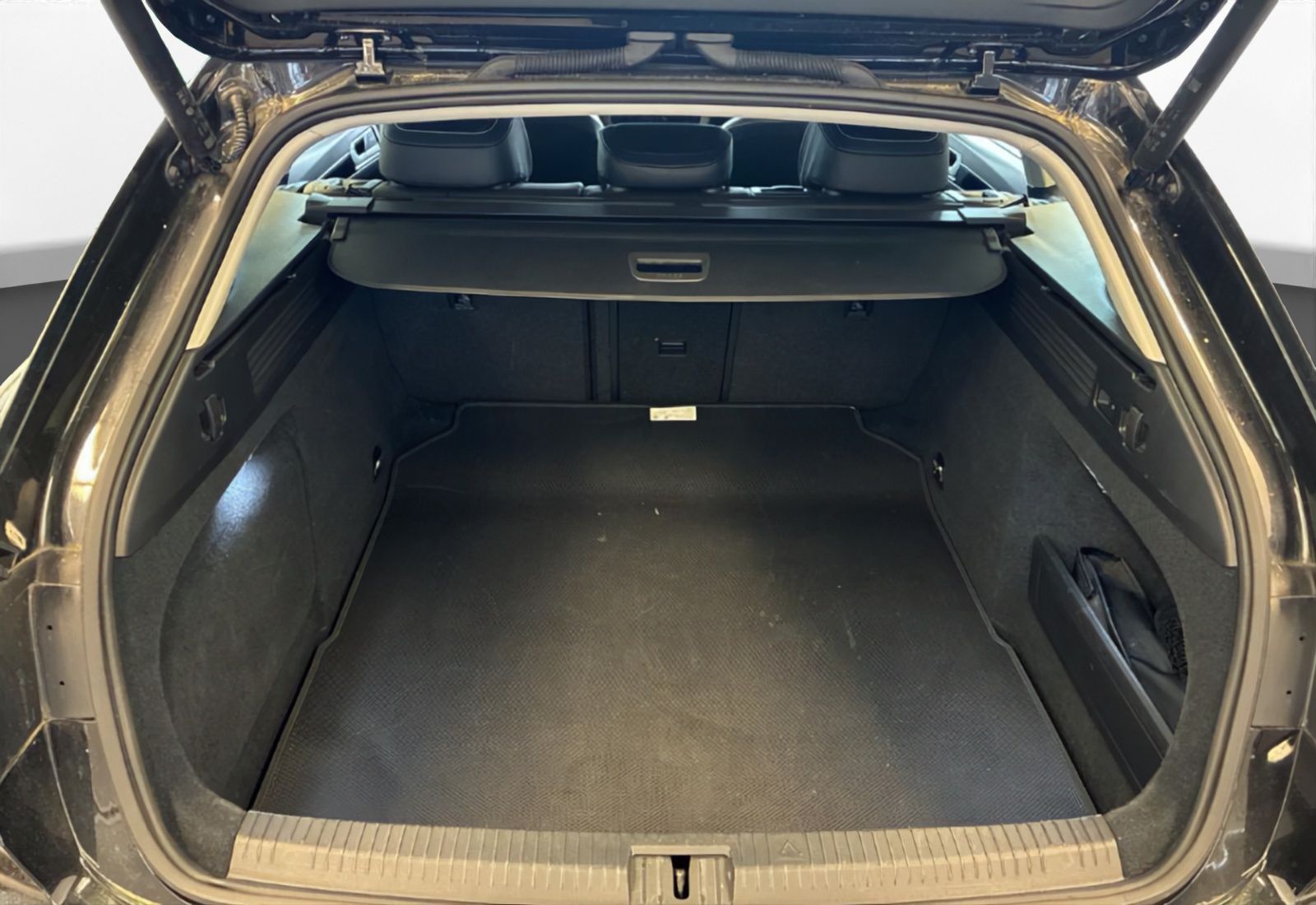 Volkswagen Arteon Shootingbrake 2.0 TSI DSG 4Motion SHZ AHK foto 4