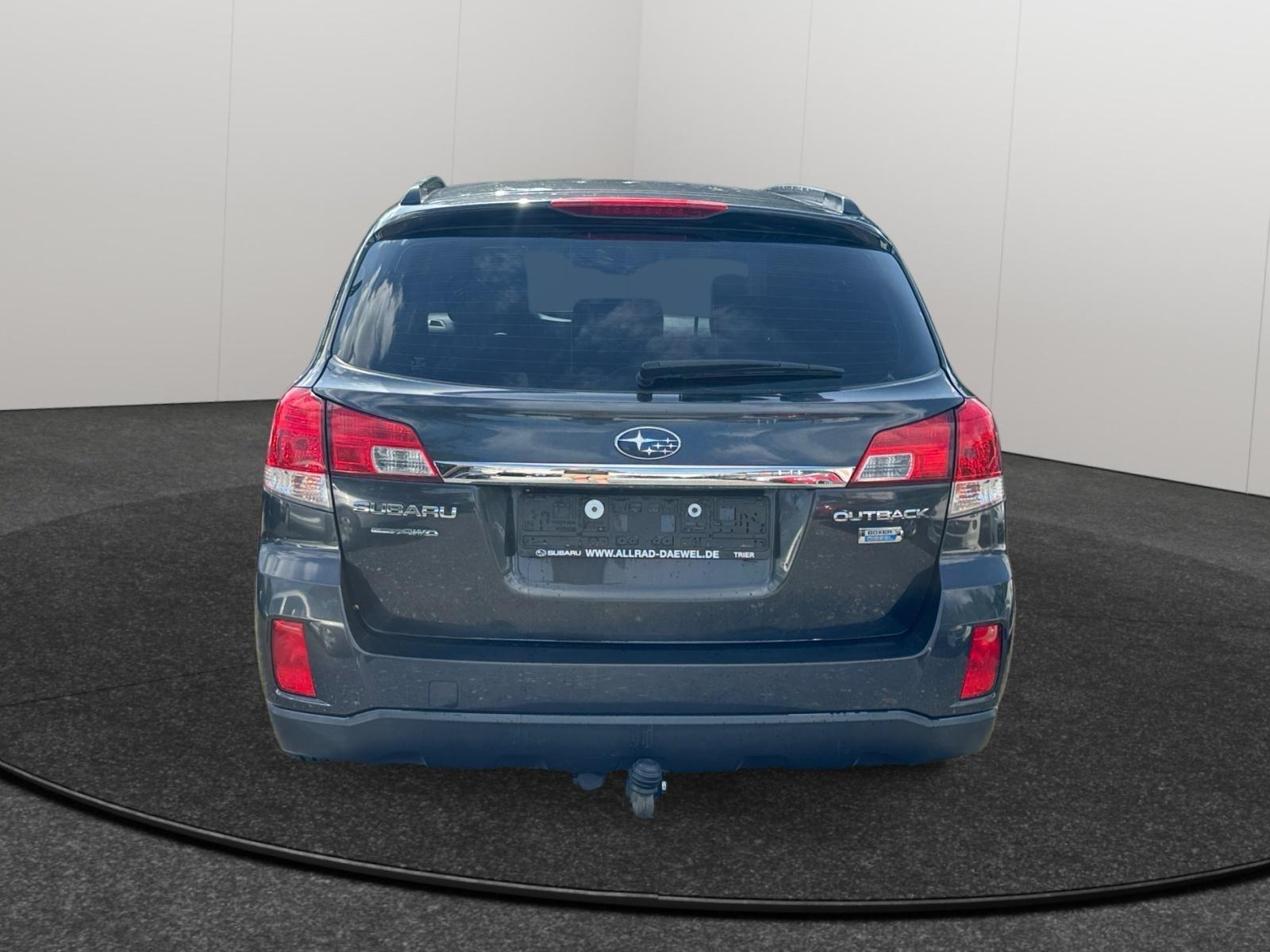 Subaru Legacy 2.0d 4WD Kombi/Outback AHK Navi Kamera