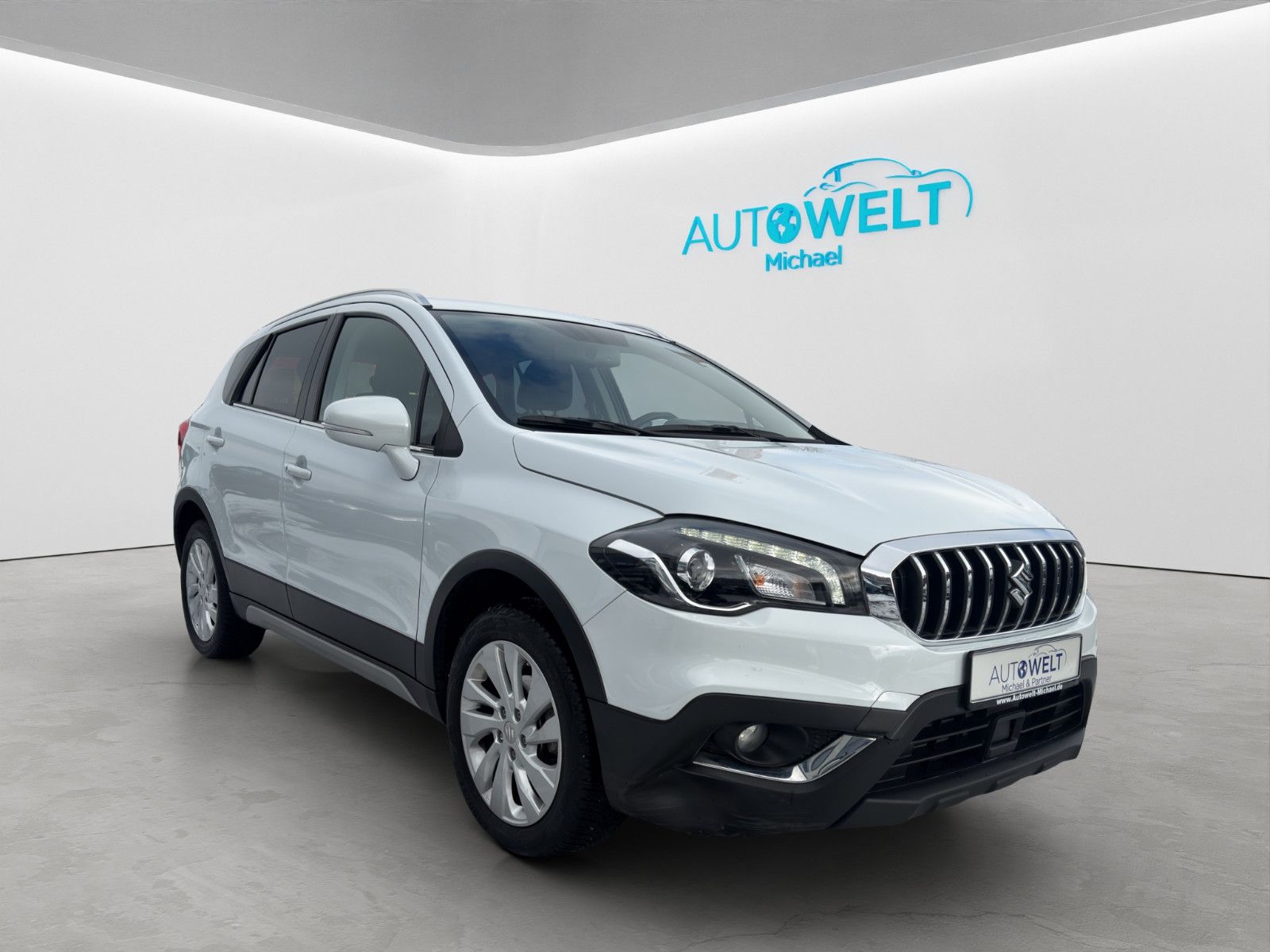 Suzuki SX4 S-Cross 1.4 Aut. KAM ACC XEN APP NAV TÜV NEU imagem 3