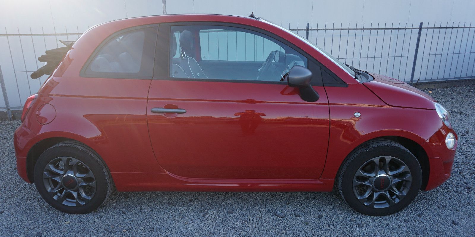 Fahrzeugabbildung Fiat 500C 1.2 8V SPORT C, Cabrio, Touchscreen