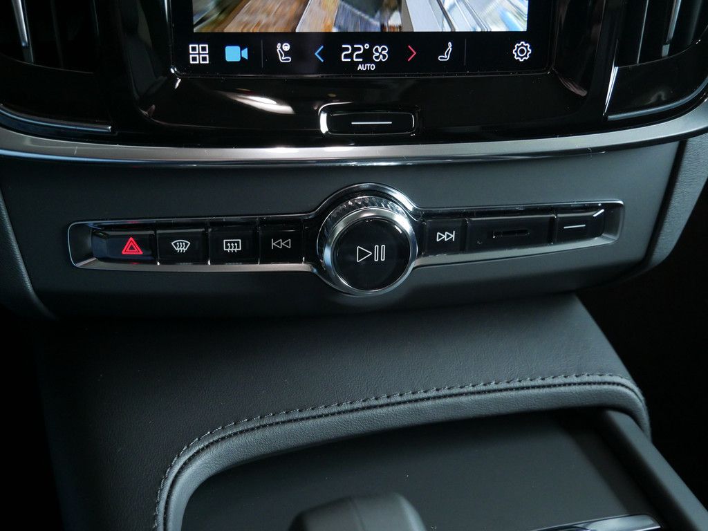 Volvo V90 B4 Plus Bright PDC SHZ LEDER KAMERA NAVI LED foto 11