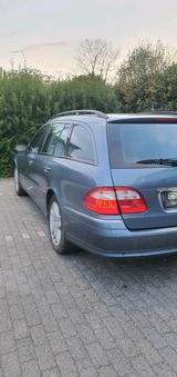 Mercedes-Benz Mercedes Benz W211 E500 306PS - Mercedes-Benz E 500 in Duisburg