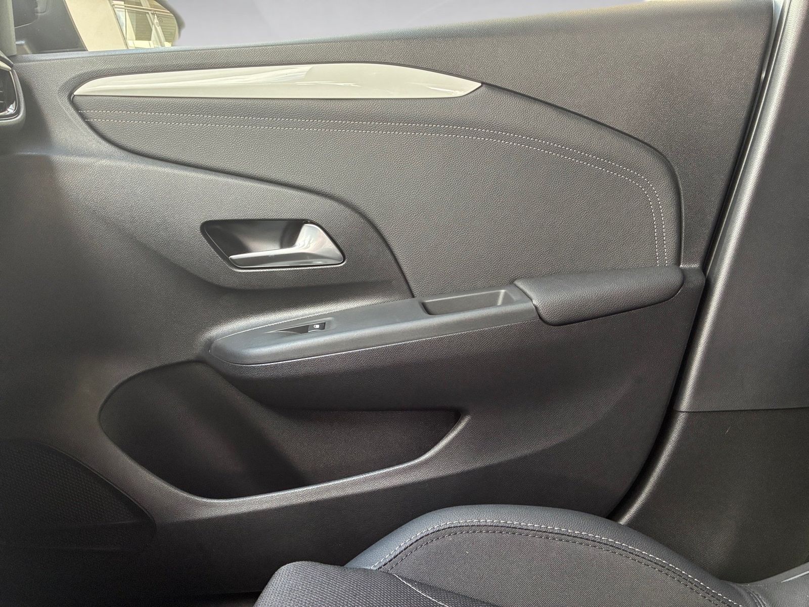 Fahrzeugabbildung Opel Corsa F 1.2 Turbo GS Kamera,LED,Matrix,Navi,SHZ
