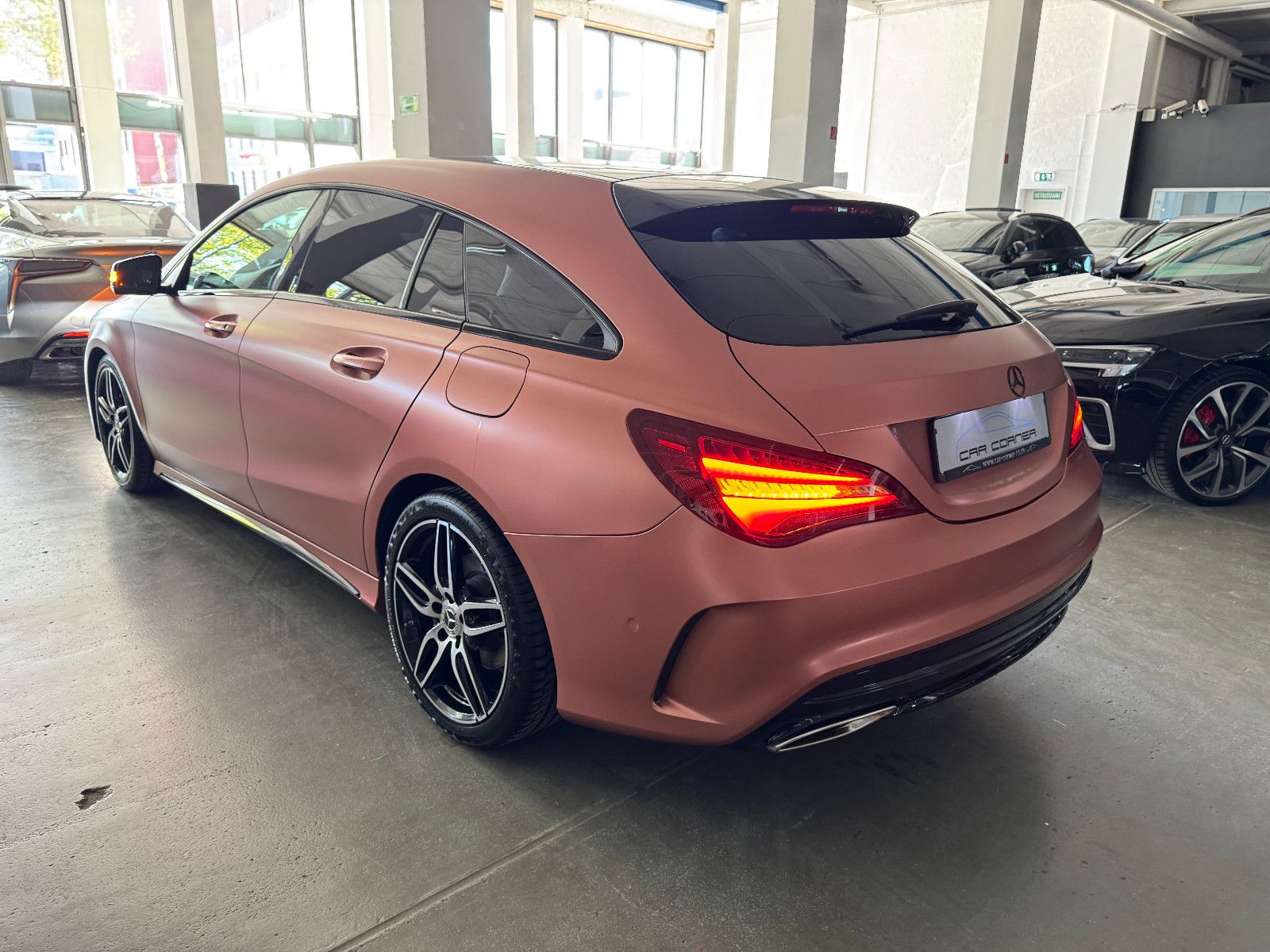 Fahrzeugabbildung Mercedes-Benz CLA 200 SB 3X AMG LINE NIGHT LED MATT FOLIERT
