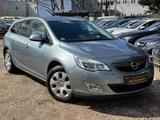 Opel Astra 1.4 Turbo TÜVNEU*Tempo*Multi-Lenkrad*Klima - Opel Astra aus 2011: Turbo