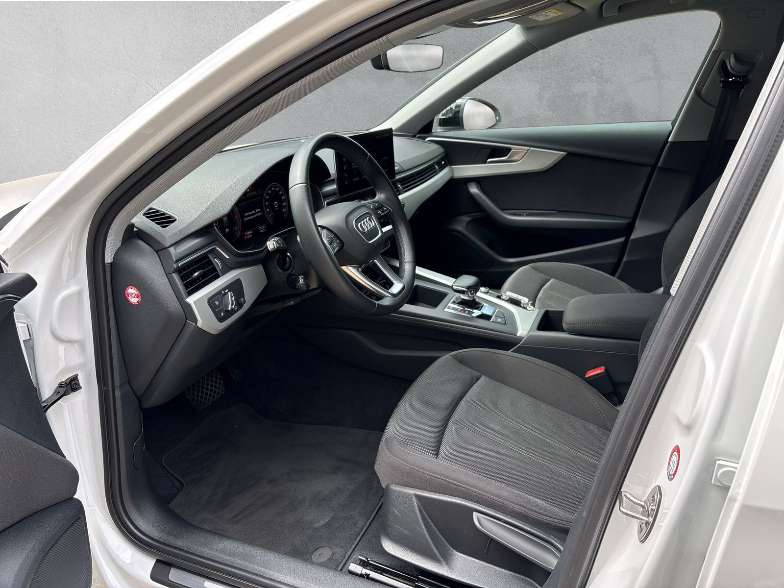 Fahrzeugabbildung Audi A4 Avant 30 TDI advanced virtualCP LED Kamera
