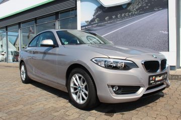 Fahrzeugabbildung BMW 218 i Coupe Advantage