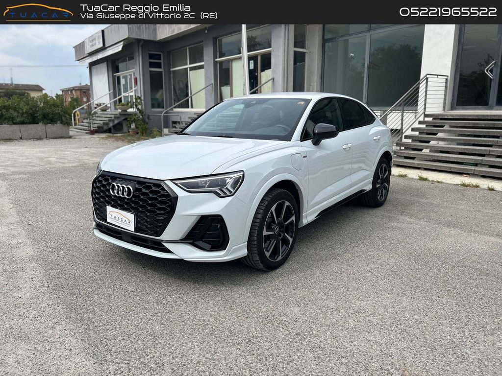 Image of Audi Q3