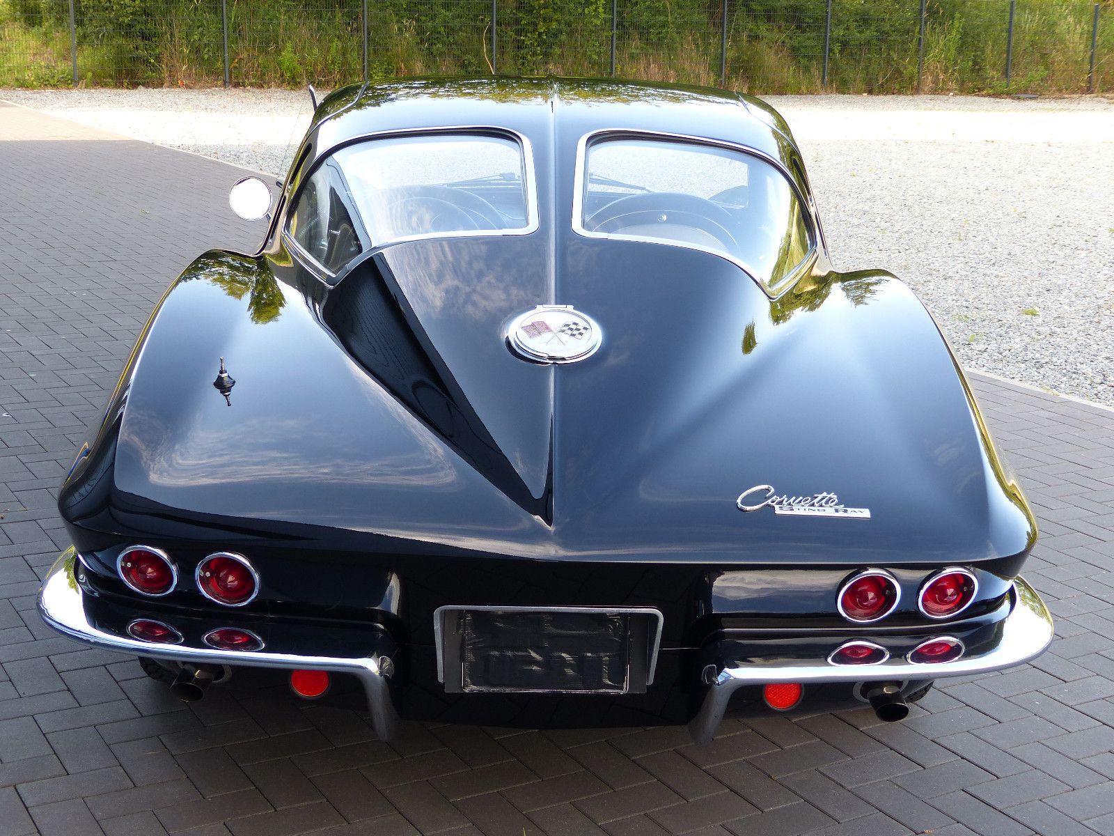 Fahrzeugabbildung Corvette Stingray Splitwindow orig.Fuel Injection