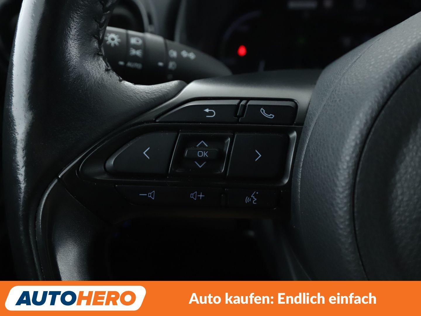 Toyota Yaris Cross 1.5 Hybrid AWD-i Premiere Edition, миниатюра 25