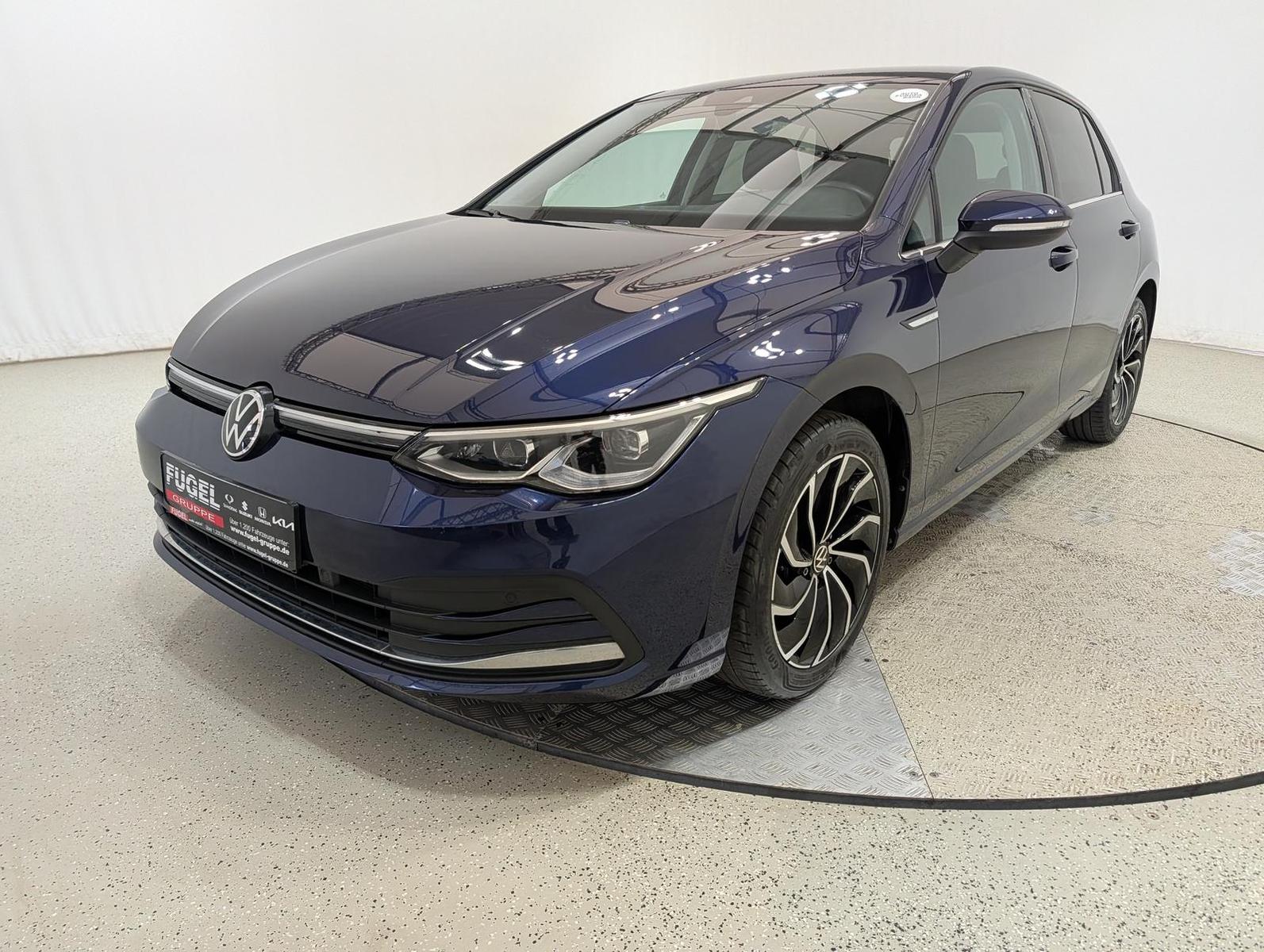 Volkswagen Golf 1.5 TSI Style LED Navi Massage ACC RFK, миниатюра 2
