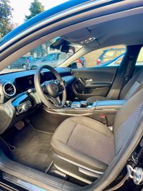 Mercedes CLA 180 Shooting Brake - 10