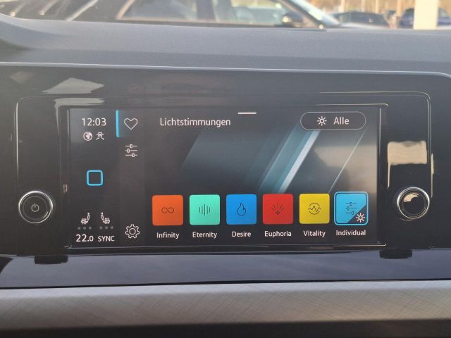 GOLF VIII 2.0 TDI DSG LIFE ACC+SHZ+LED+DAB