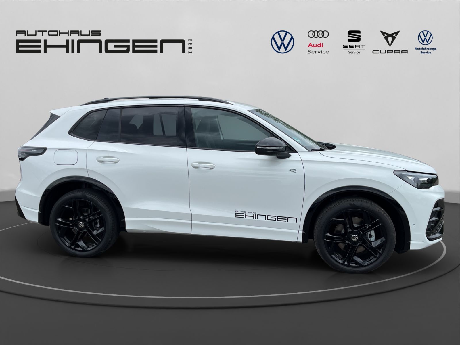 Volkswagen Tiguan Black R-Line TDI 4MOTION AHK Matrix Navi foto 5