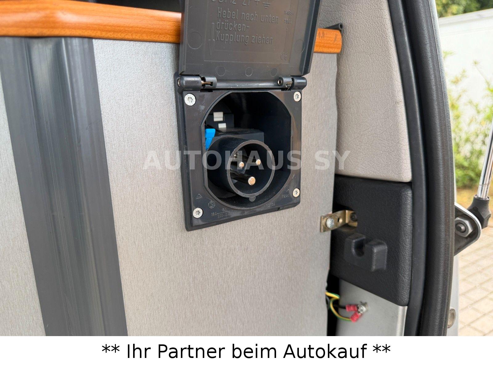 Citroën Berlingo HDi90 Multispace Plus*CAMPER-KÜCHE-BETT