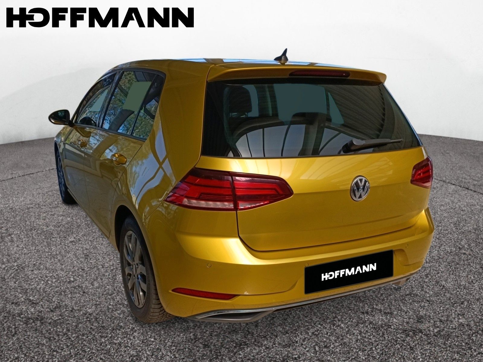 Fahrzeugabbildung Volkswagen Golf 1.0 TSI Comfortline *Navi*Winter*Klimaauto