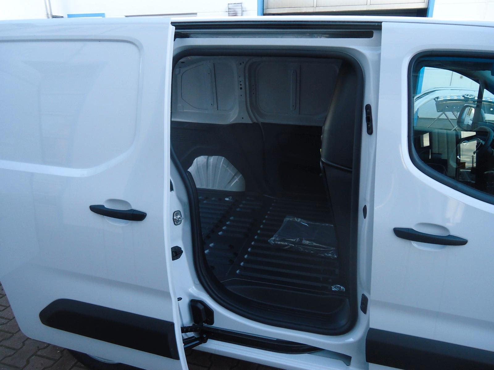 Peugeot Partner 1.5 BlueHDi 100 Premium L1 *Klima-PDC*