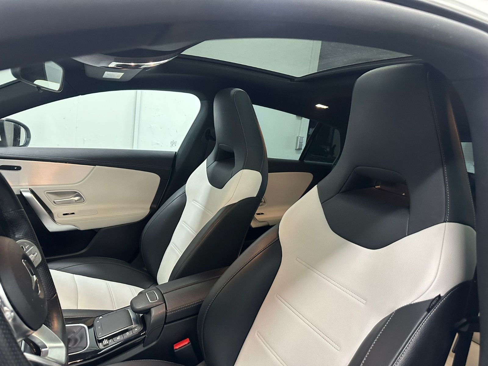 Fahrzeugabbildung Mercedes-Benz CLA 200 SB *AMG-LINE*NAVI*PANORAMA*SH*
