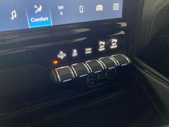 Fahrzeugabbildung Dodge RAM 1500 Limited Night LPG Rambox Dual-Taligate
