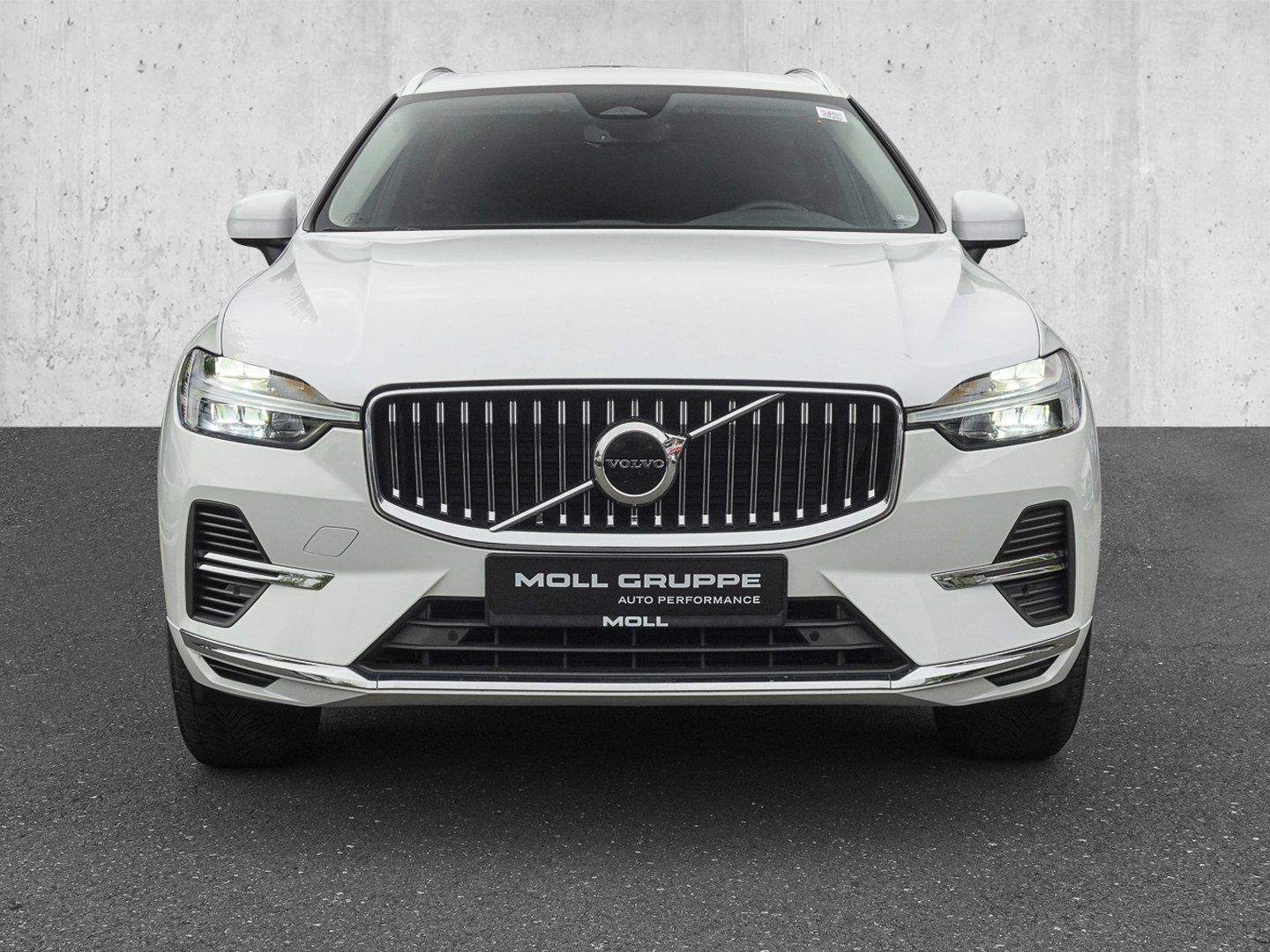 Volvo XC60 T6 AWD Core Bright Plug-in Hybrid AHK PANO foto 3