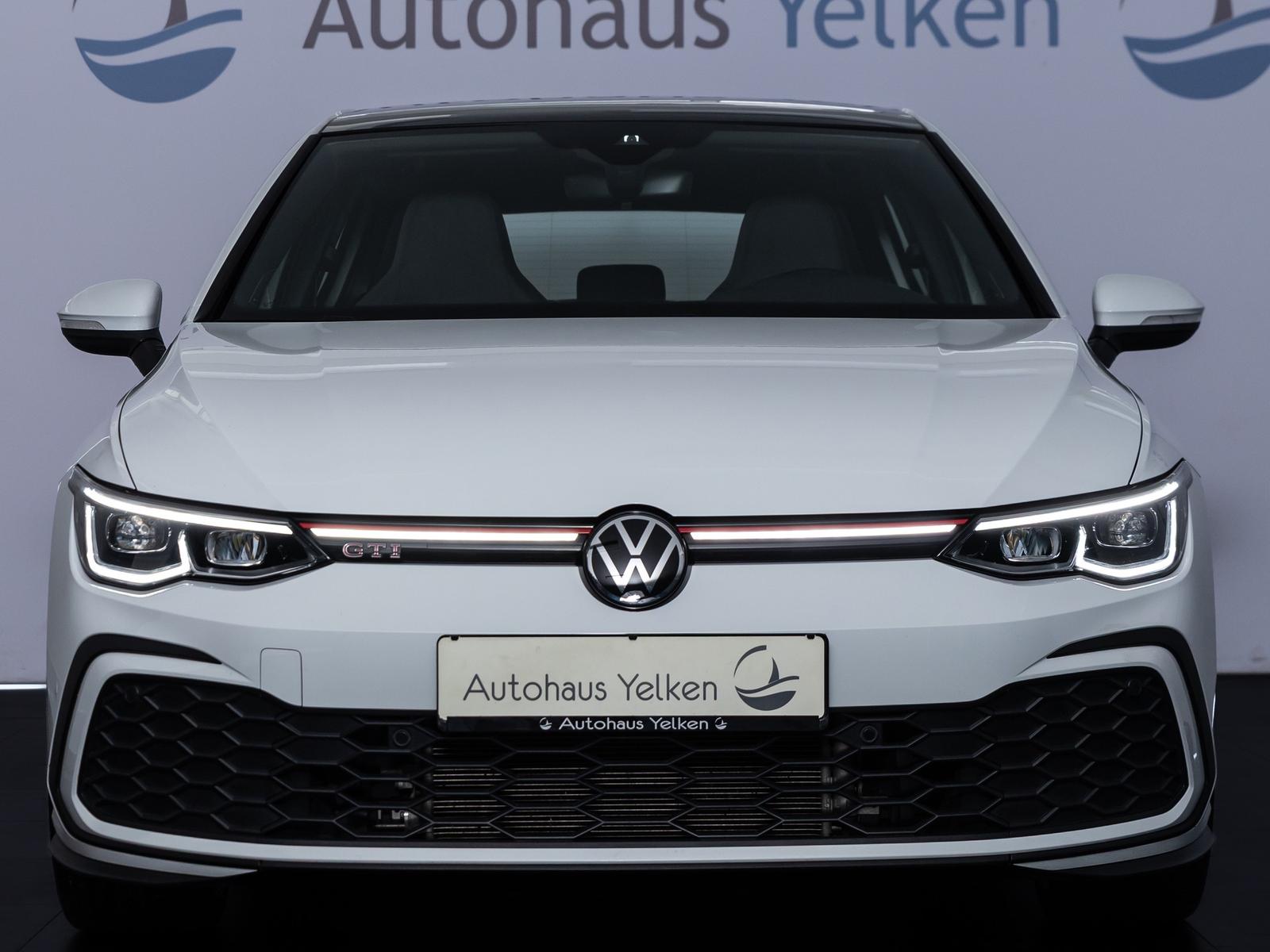Volkswagen Golf VIII GTI 2.0 TSI LED*PANO*H-K