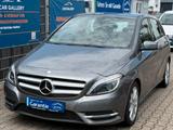 Mercedes-Benz B 180/Einparkhilfe /Navi/SHZ/Garantie - Mercedes-Benz B 180 in Frankfurt (Main)