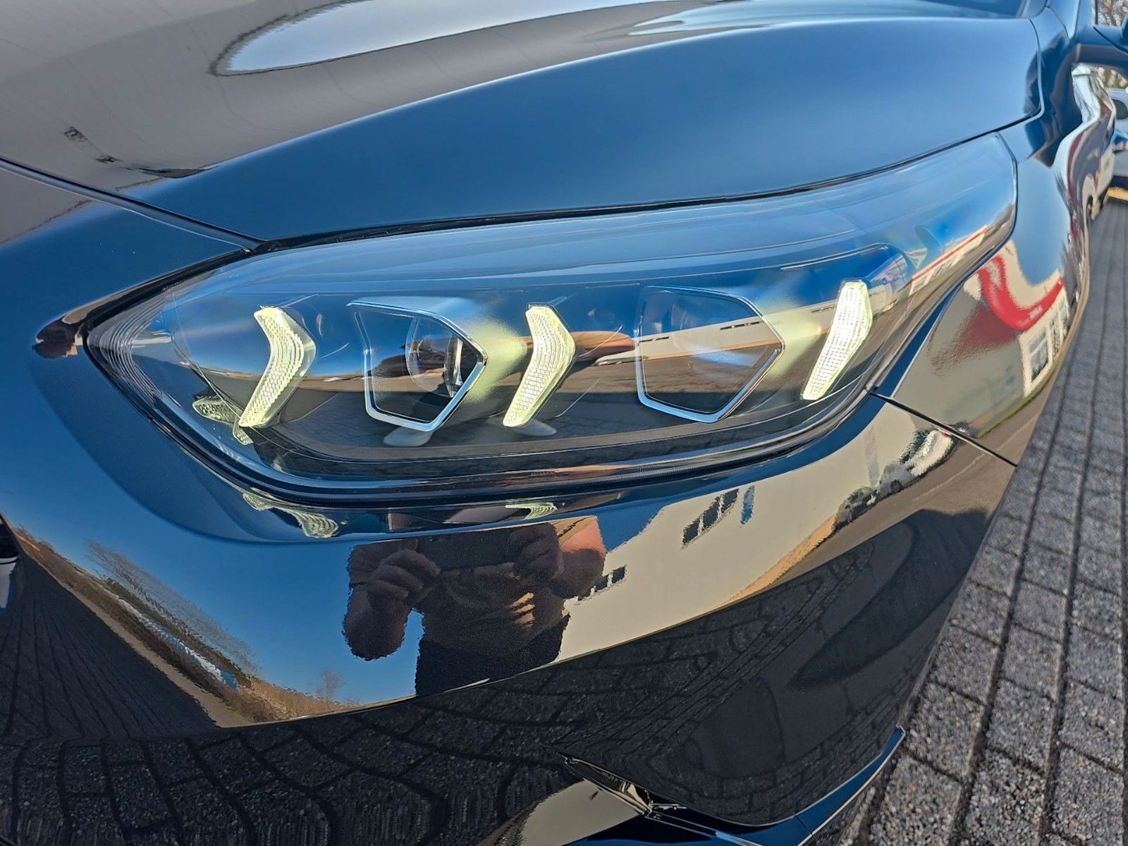 Fahrzeugabbildung Kia Ceed_5 1.0T 100 Nightline STD Navi Kamera