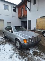Mercedes-Benz W124 Coupe  - Mercedes-Benz E 230 in Essen