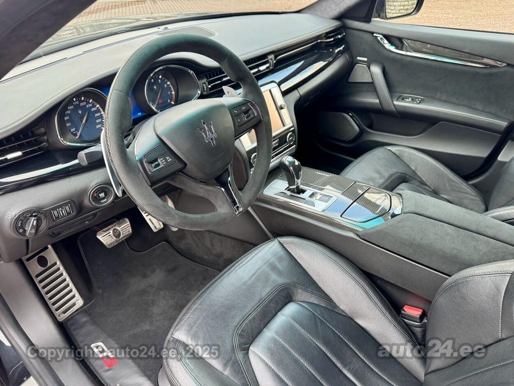 Maserati Quattroporte