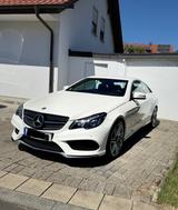 Mercedes-Benz E 250 Coupé Amg Paket - Mercedes-Benz E-Class: Coupe, Weiß