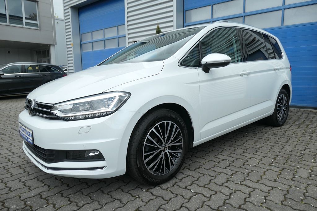 Image of Volkswagen Touran