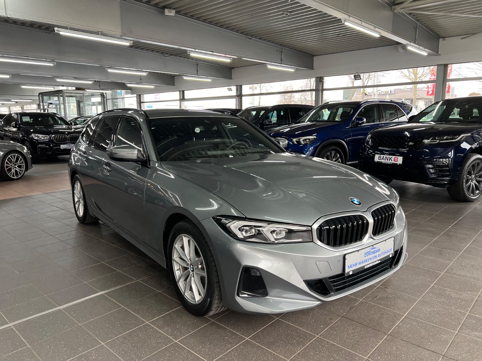BMW 318 d Touring Driving Assistant+Parkassistent foto 2