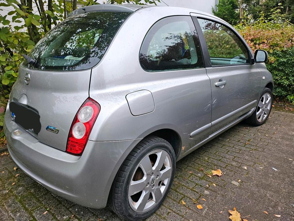 Nissan Micra