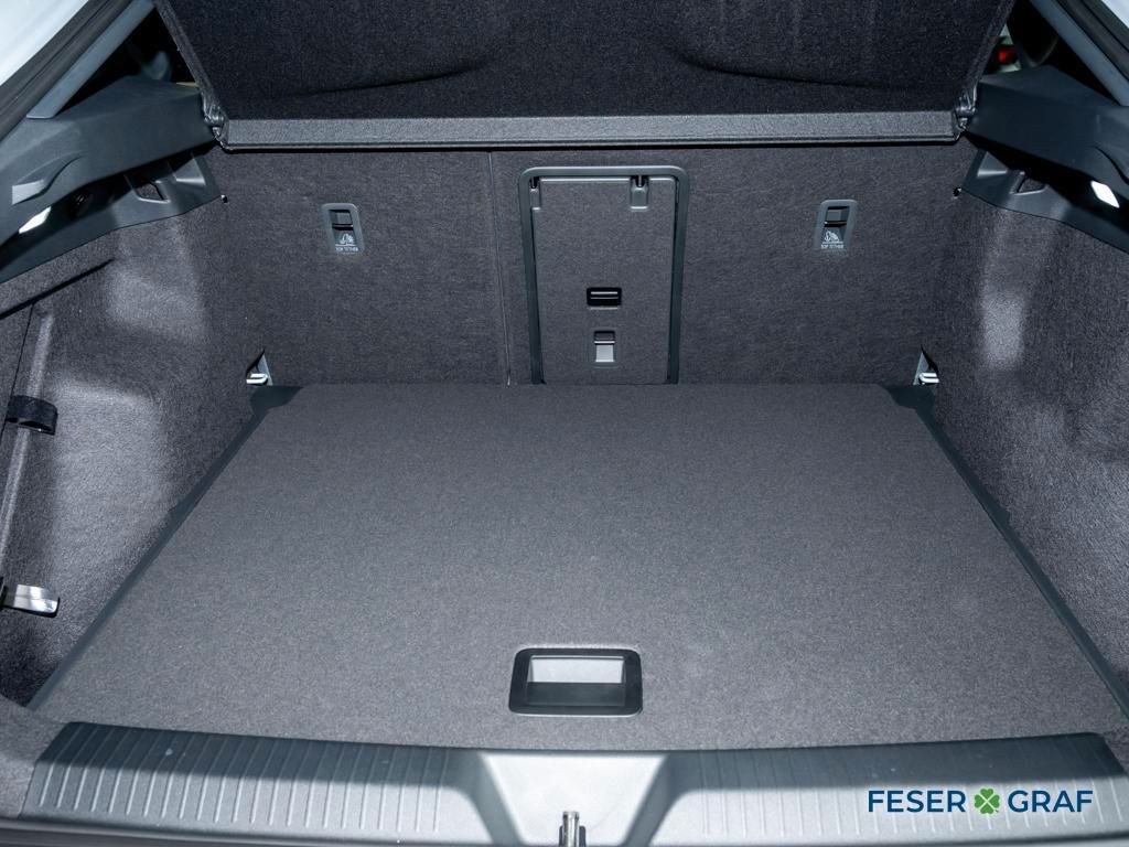 Cupra Tavascan - Bild 12