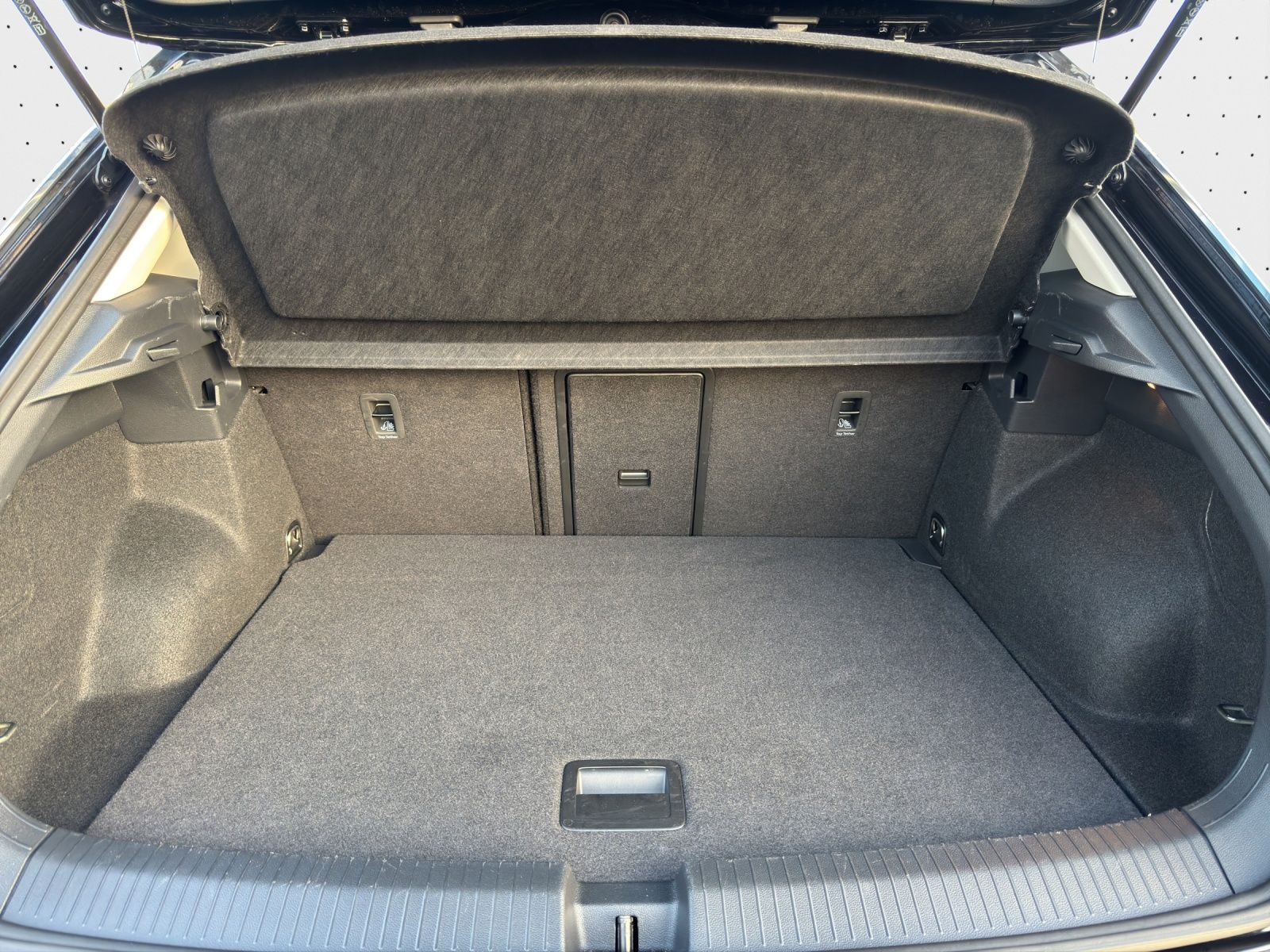 Volkswagen T-Roc - Bild 14