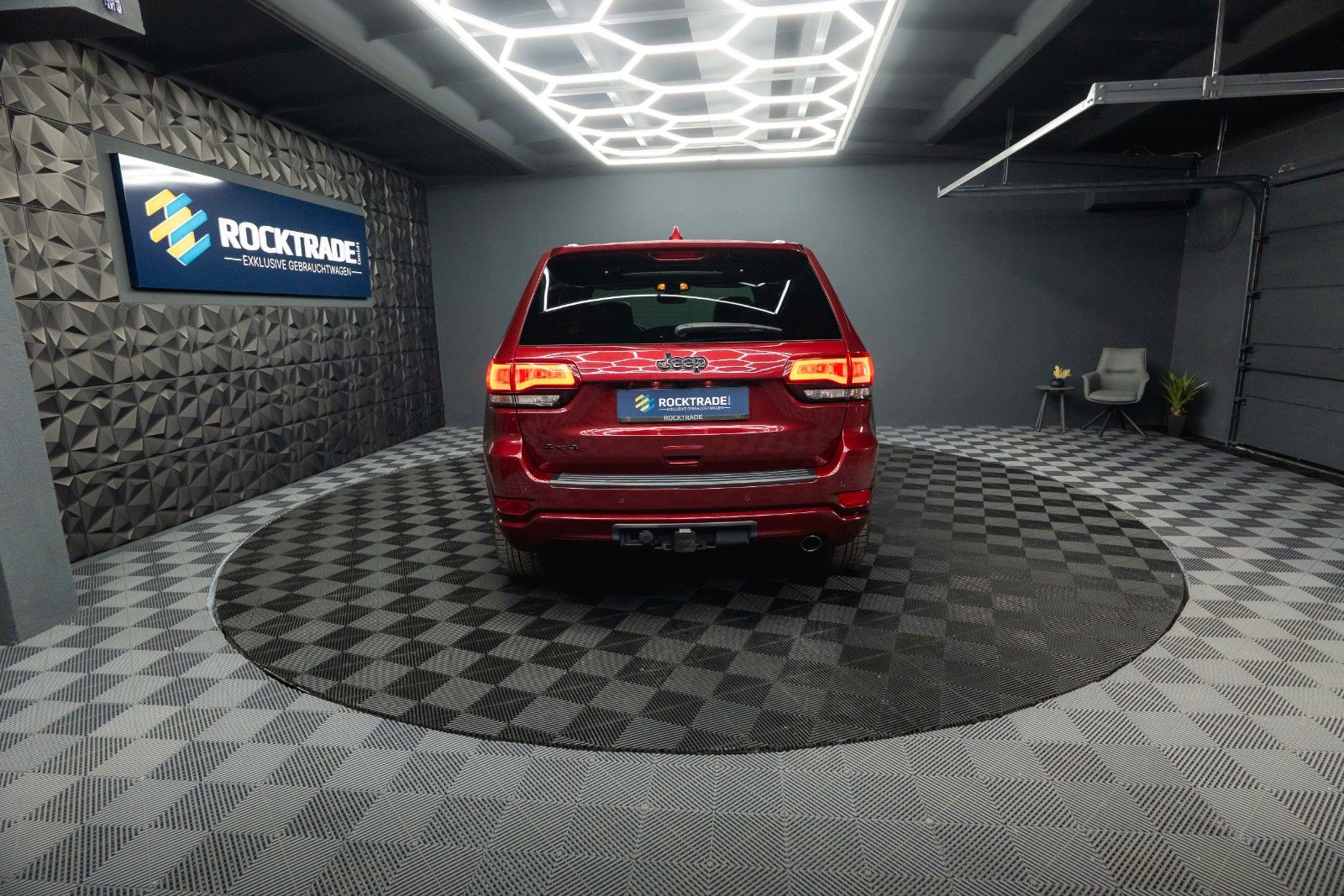 Fahrzeugabbildung Jeep Grand Cherokee 3.6 4x4 Altitude *Pano*CarPlay*