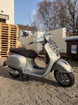 Vespa 300 GTS i.e. touring - VESPA SILBER