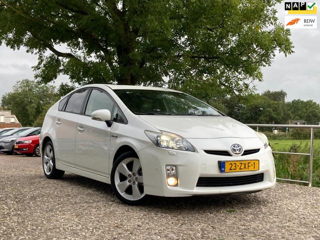 Toyota Prius 1.8 Executive Business | ACC + klima + Nav